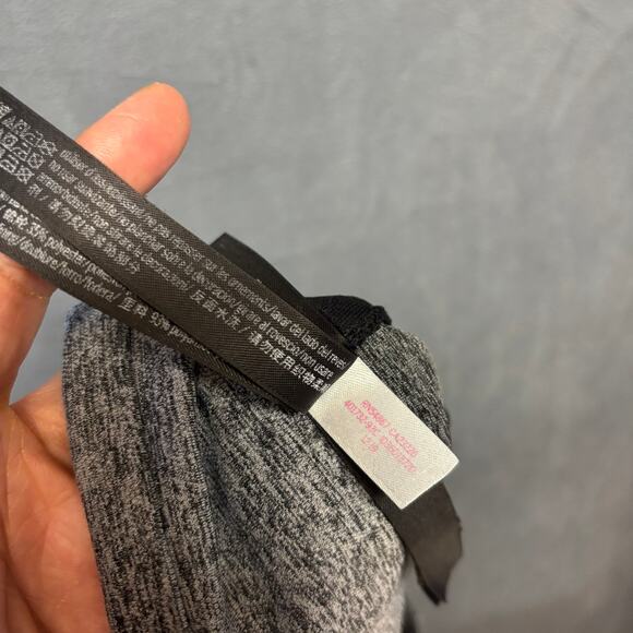 Vicotria's Secret Pink Sports Bra No Padding! Yoga Exercise Workout Gym Strong - Picture 8 of 8